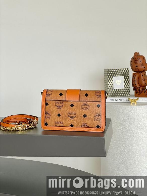 MCM Bags L090 18.5X5X11cm XM
