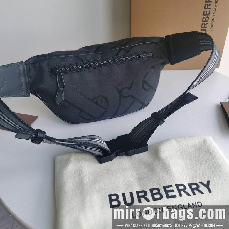Burberry Bags 80437071 31x7.5x16cm HQ