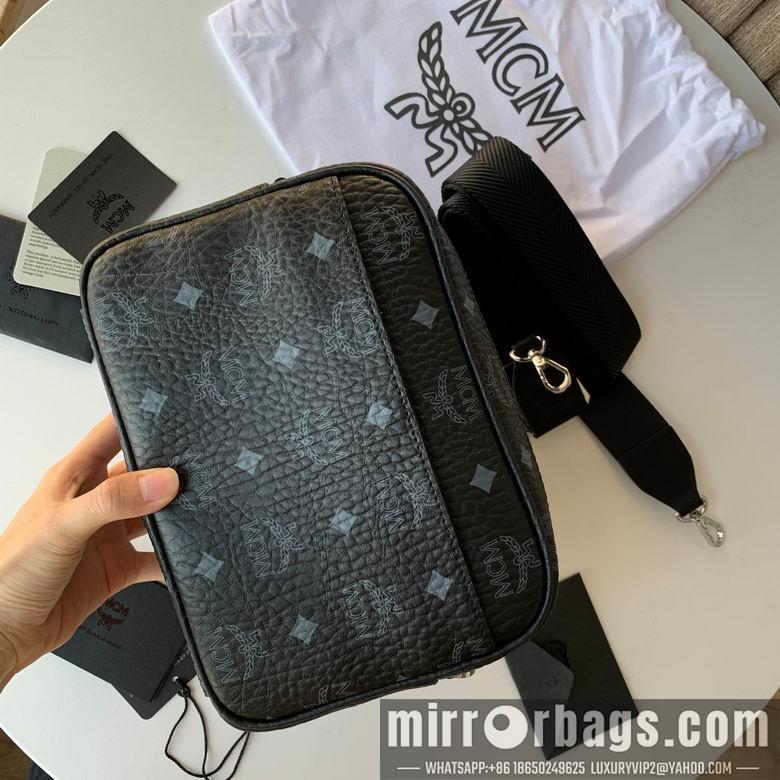 MCM Bags MCM 22x15x8cm DY 2