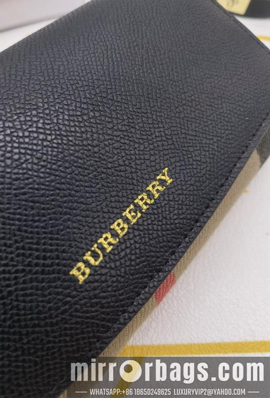 Burberry Bags 3661
