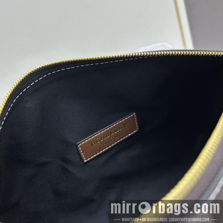 Burberry Bags Bur 8371 30x15x21cm ww2