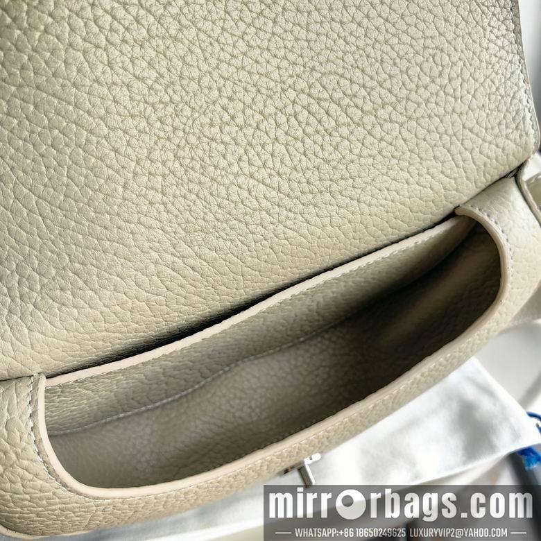 Burberry Bags 052512 IQ 3colour