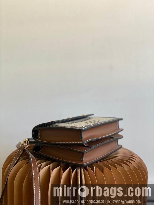 Burberry Bags 6111 19.5x15 yz 01