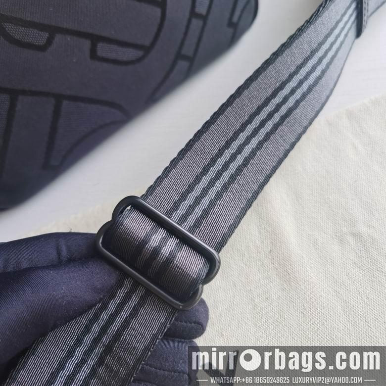 Burberry Bags Burberry 28x15x9cm HQ