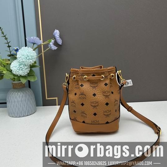 MCM Bags MCM Dessau 20x14x10cm ww2色