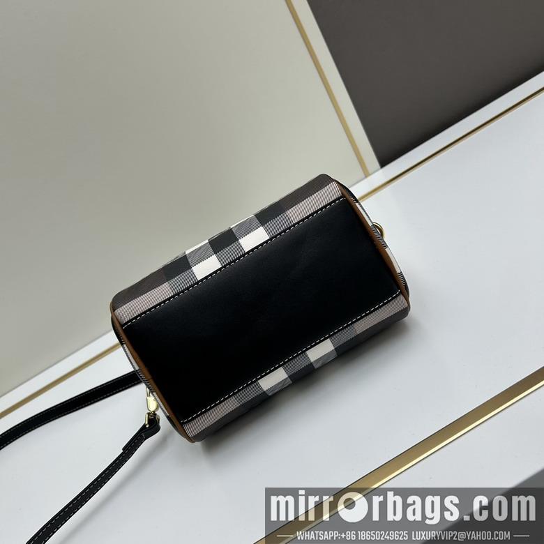 Burberry Bags Bur 8372 18.5x11x12cm ww