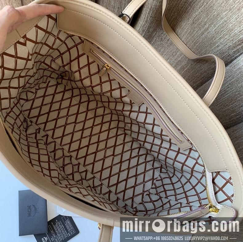 MCM Bags MCM 32X32X16cm dy14