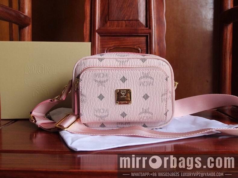 MCM Bags MCM 22X15X9 18X12.5X8.5cm dy1
