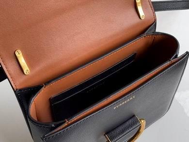Burberry Bags 40766411 20X16.5X8cm YG 2colour