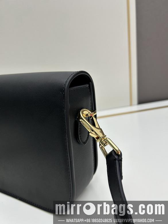 Burberry Bags Bur 8375 19x6x16cm jj