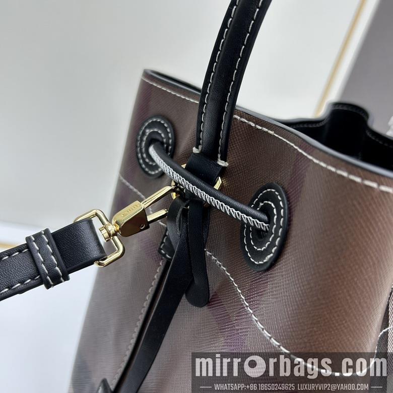 Burberry Bags Bur 8055 16x26x26cm ww