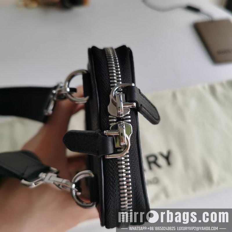 Burberry Bags 80301921 10x25x18cm cn 01