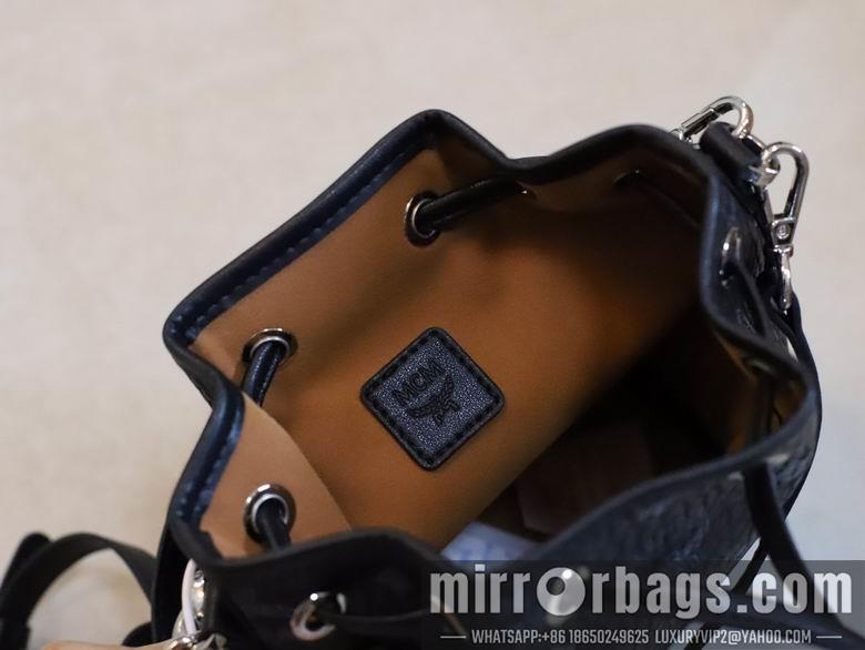 MCM Bags Dessau Visetos 6719 20x14x10cm DY 1