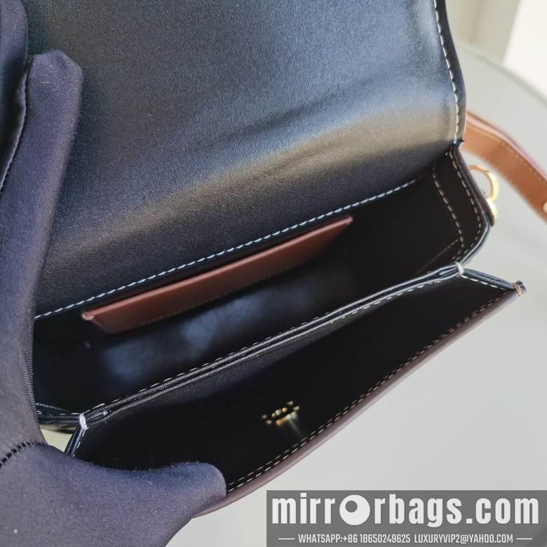 Burberry Bags 19X6X16cm 032601 IQ