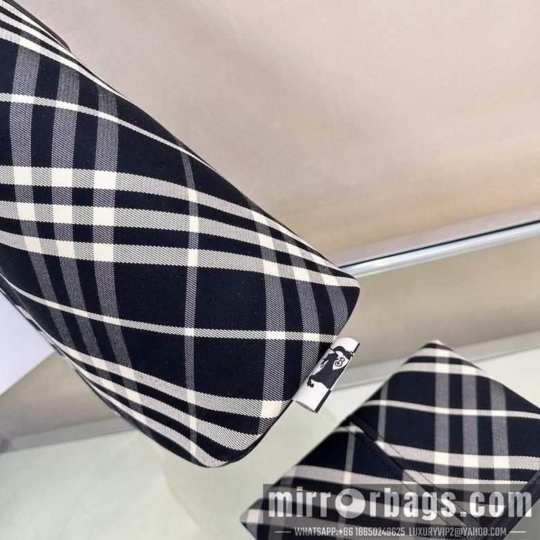 Burberry Bags 678155 26.5X13.5X46.5cm IQ