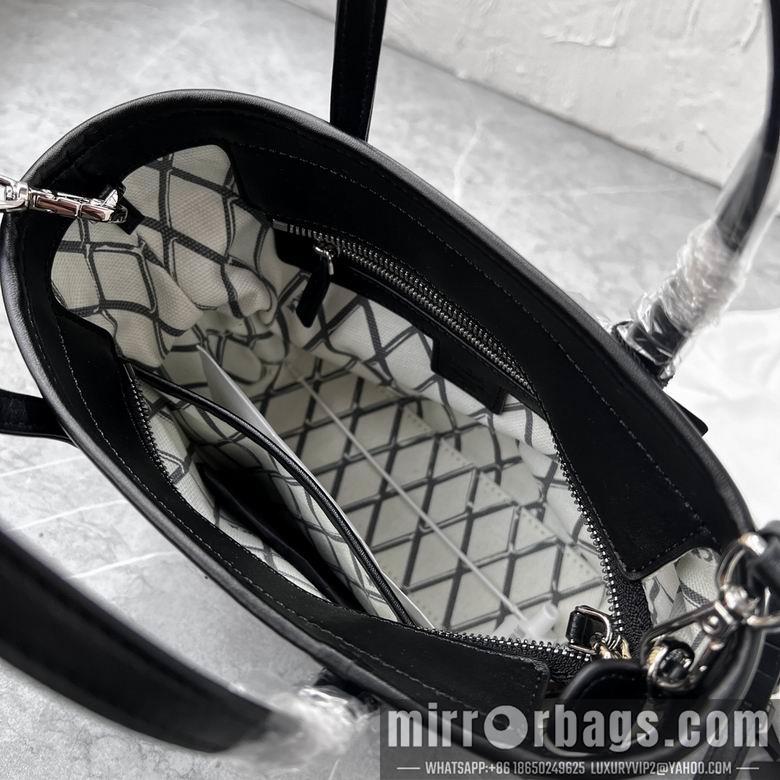 MCM Bags 18.5X19X9.5cm 022101 YT 3colour