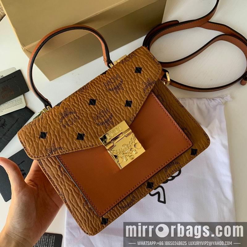 MCM Bags MCM 17x21x8 27x19.5x11 dy2