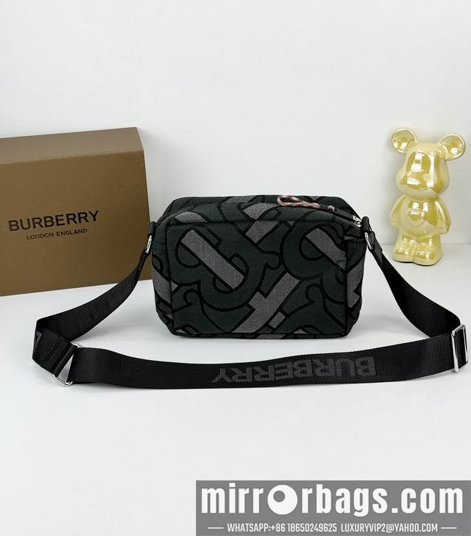 Burberry Bags 690-3 22cm XMY 3colour