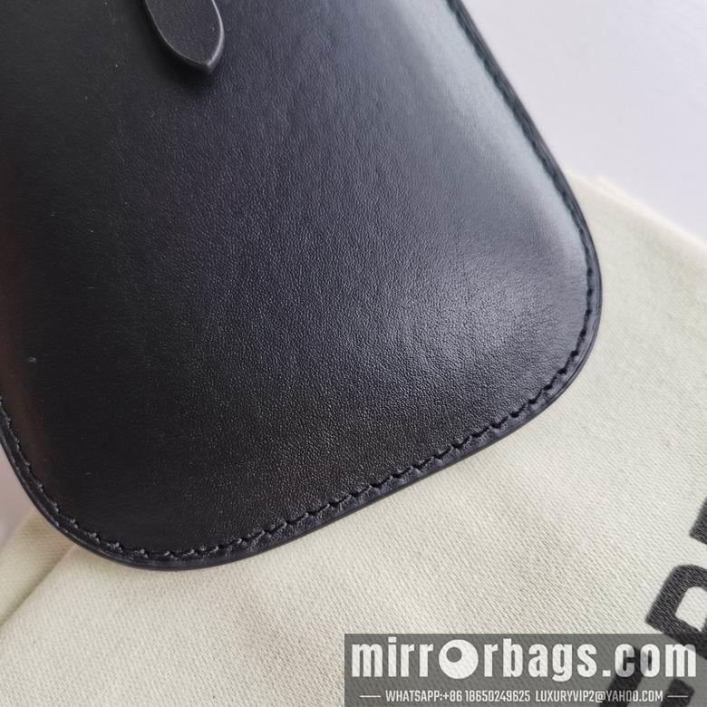 Burberry Bags 12X3.5X18cm 082701 IQ 4colour