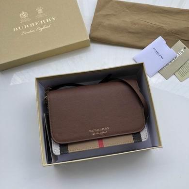Burberry Bags 40681441 19X13.5X5cm YG 3colour