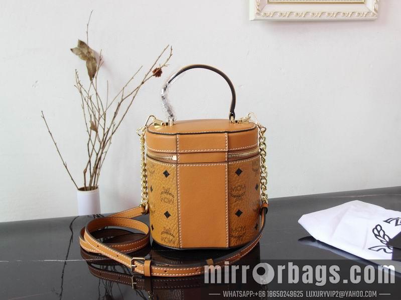 MCM Bags MCM 161614 16X16X14cm dy8