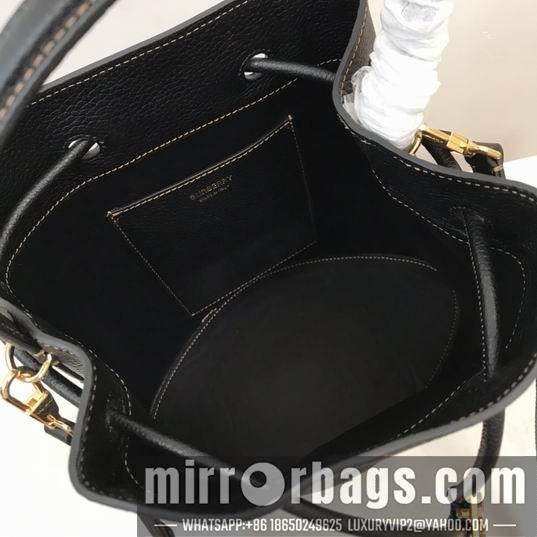 Burberry Bags Burberry 80556911 16x26x26cm CN