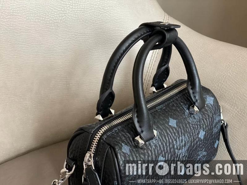 MCM Bags CA6213 18.5X10X8 dy