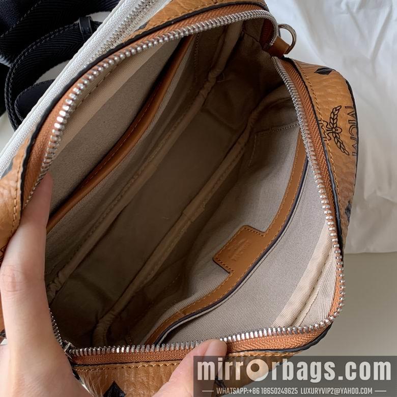 MCM Bags MCM 22x15x8cm DY 4