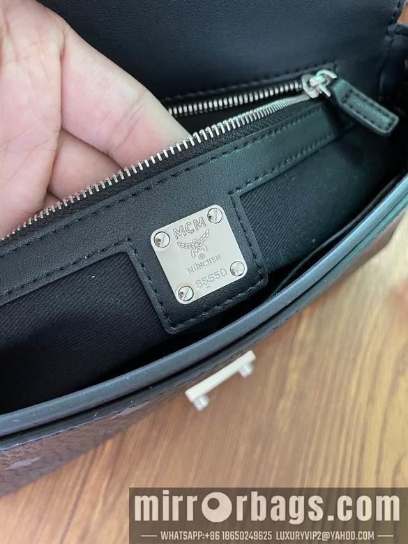 MCM Bags 20533 medium DY 3