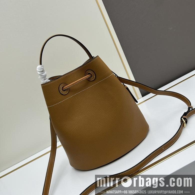 Burberry Bags Bur 8055 16x26x26cm ww2