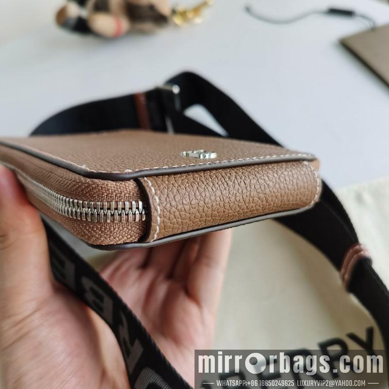 Burberry Bags 80301921 10x25x18cm cn 01