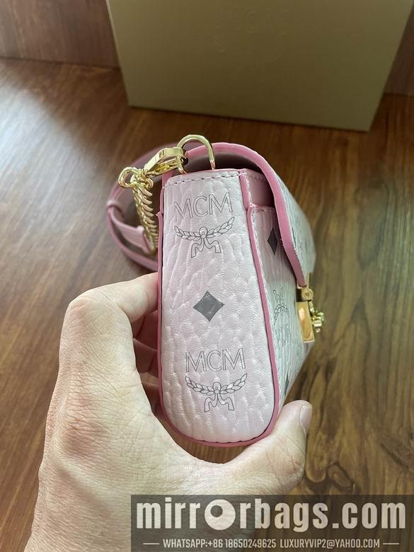 MCM Bags 20534 trumpet DY 3