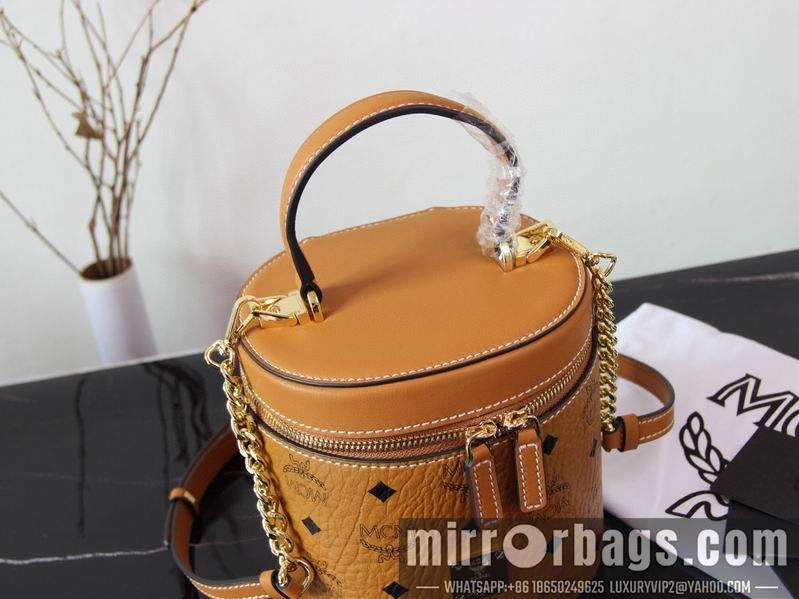 MCM Bags MCM 161614 16X16X14cm dy8