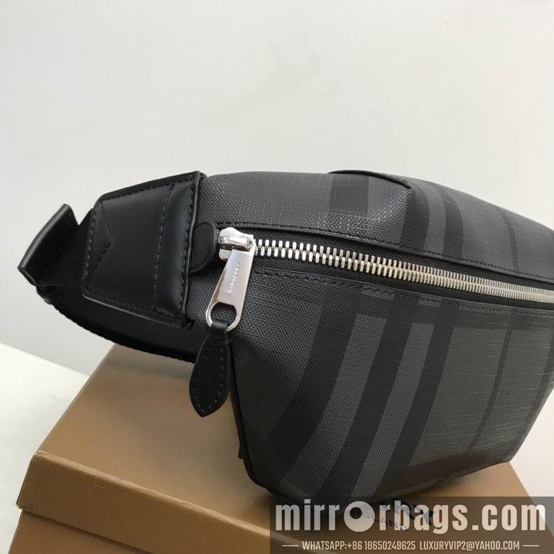 Burberry Bags 80142371 31X7.5X16cm IQ