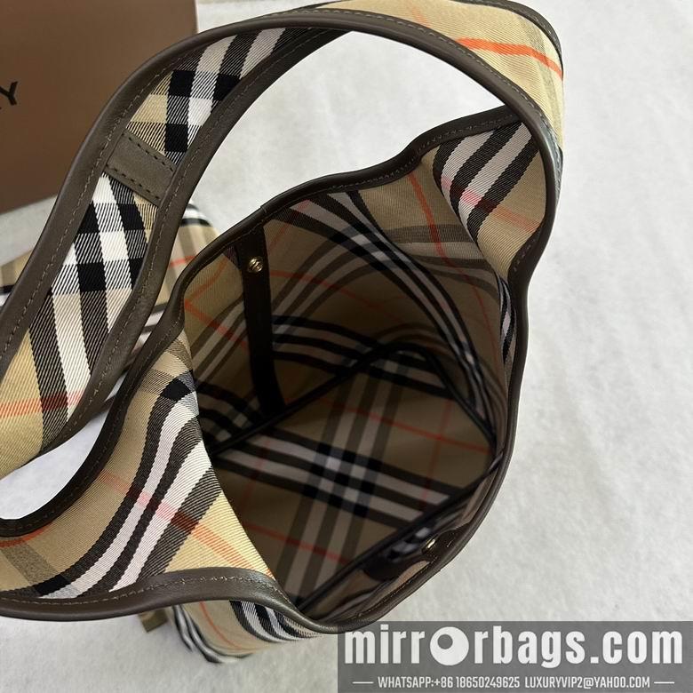 Burberry Bags 26.5X13.5X46.5cm 102302 IQ