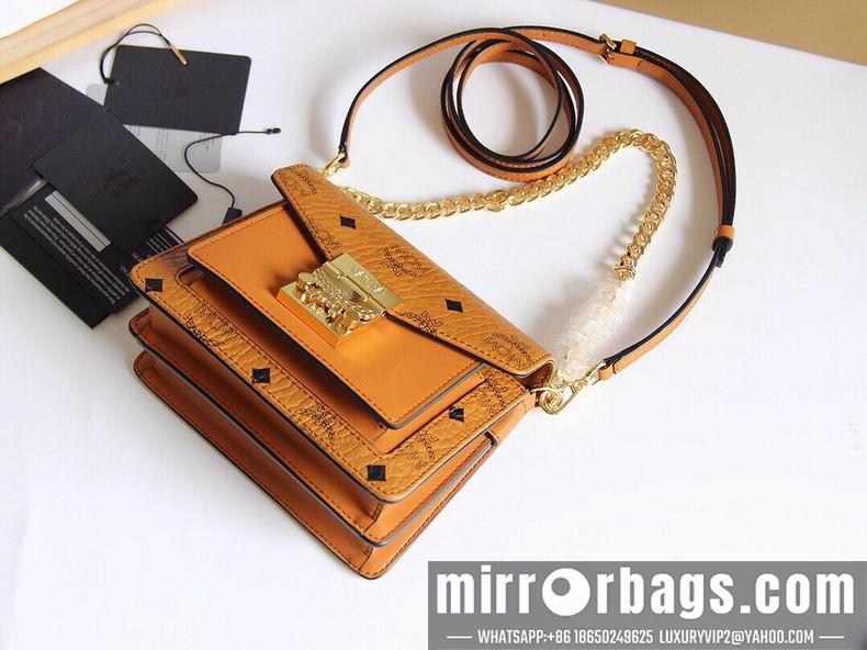 MCM Bags MCM 30213 12.5X18.0X9.0cm dy12