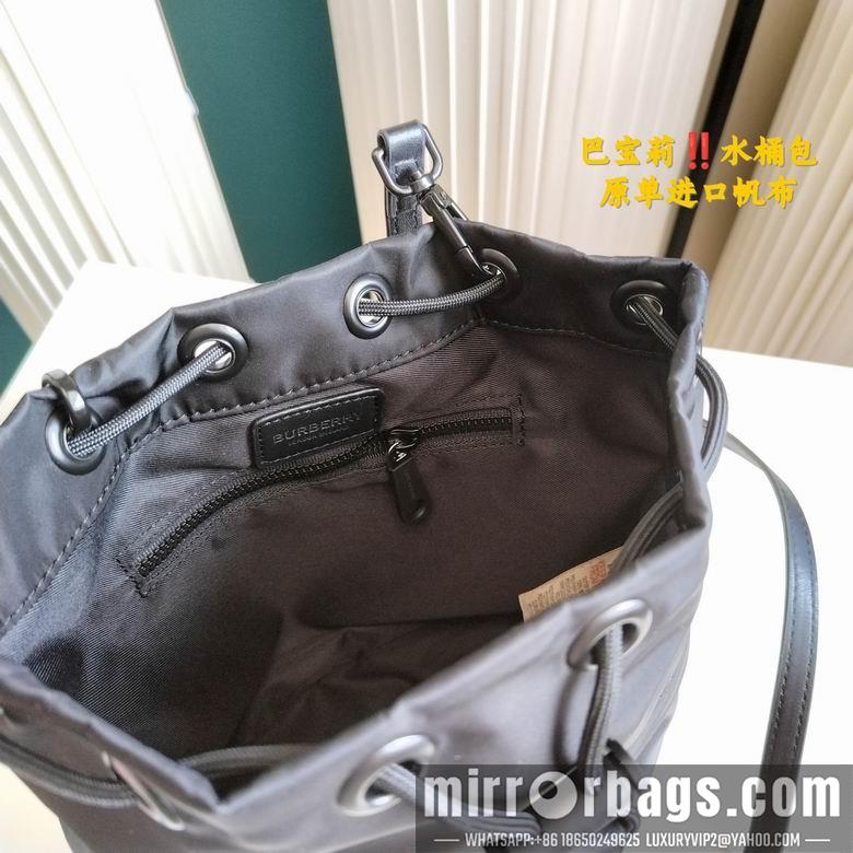 Burberry Bags 18X22cm 060827 XMY 2colour
