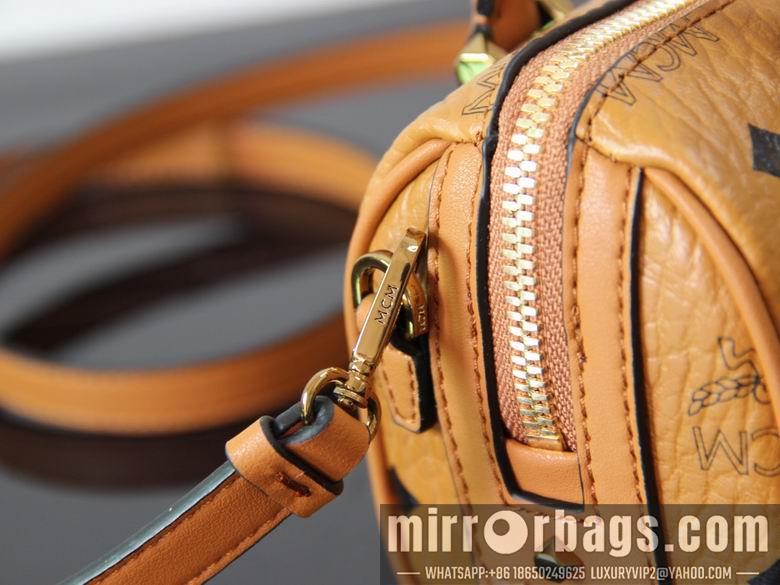 MCM Bags 30199 18.5x10x8cm DY 1