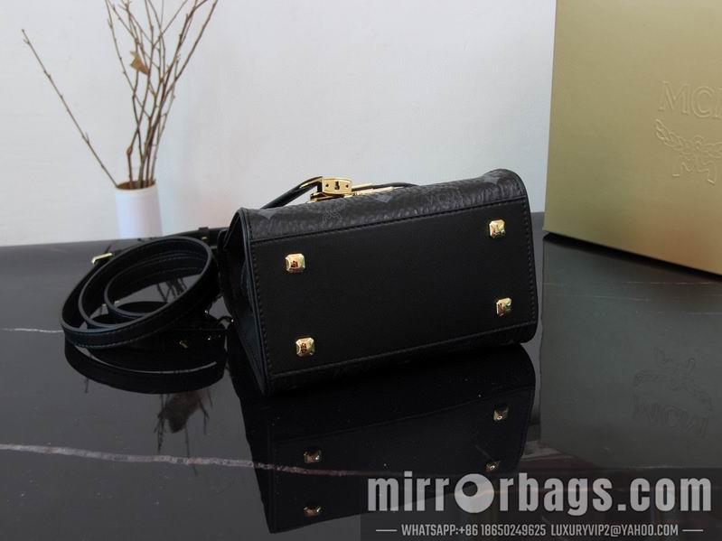 MCM Bags MCM 10039 18.5X9.5X14.5cm dy11