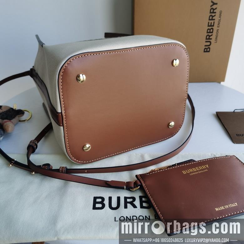 Burberry Bags 80268241 21X16.5X25cm XM