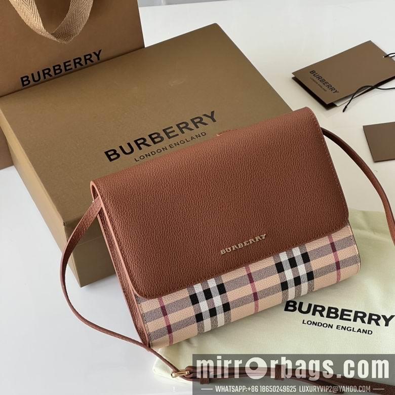 Burberry Bags 40609731 22X17X5.5cm YG 3colour