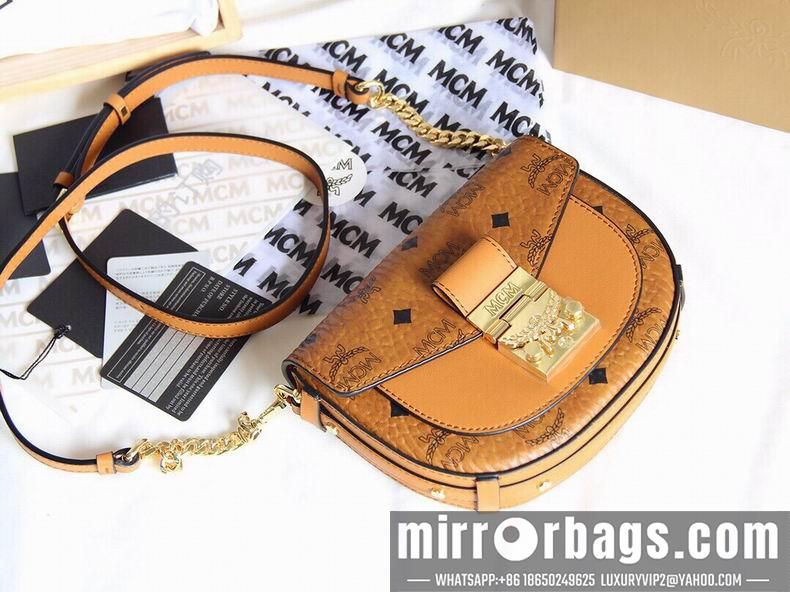 MCM Bags MCM 10219 18X18X7cm dy1