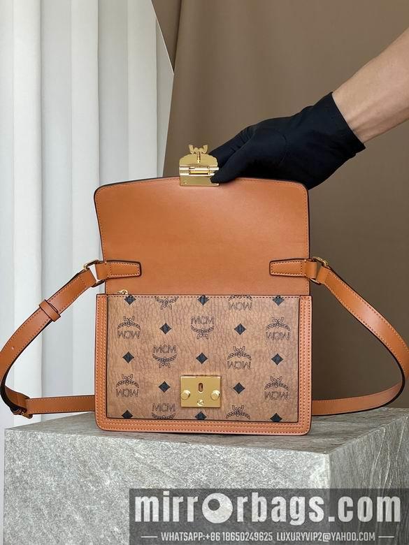 MCM Bags MWPBAW005CO001 22X5.5X15.5cm JY