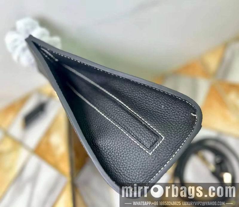 Burberry Bags Burberry 8376 27x11x20cm ww 2色