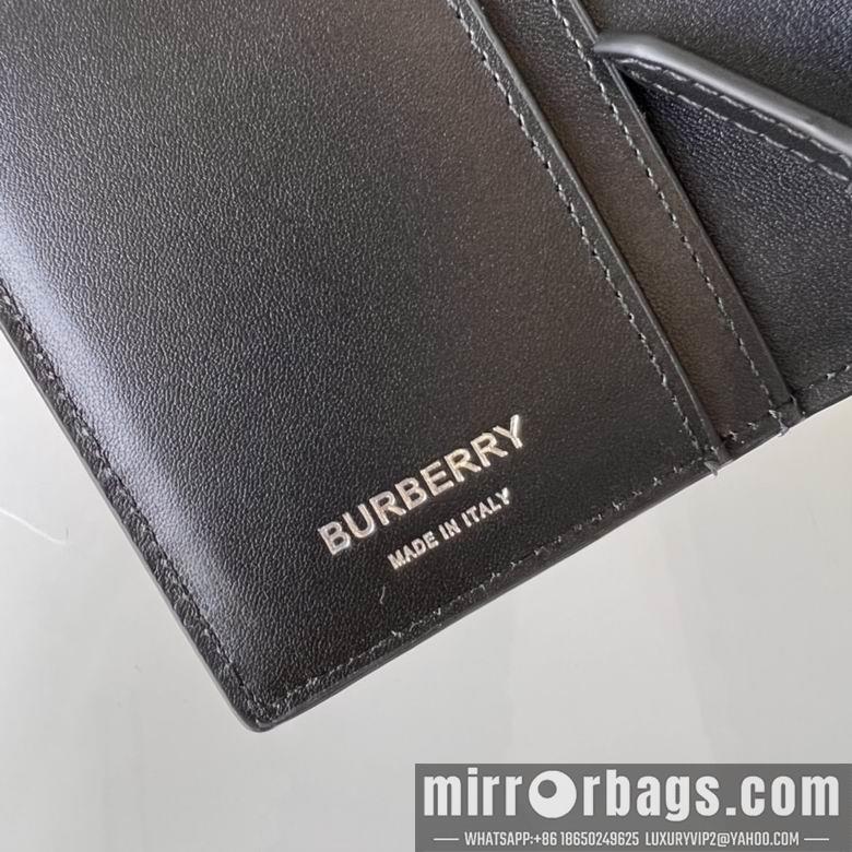 Burberry Bags 80548501 19x10x2cm