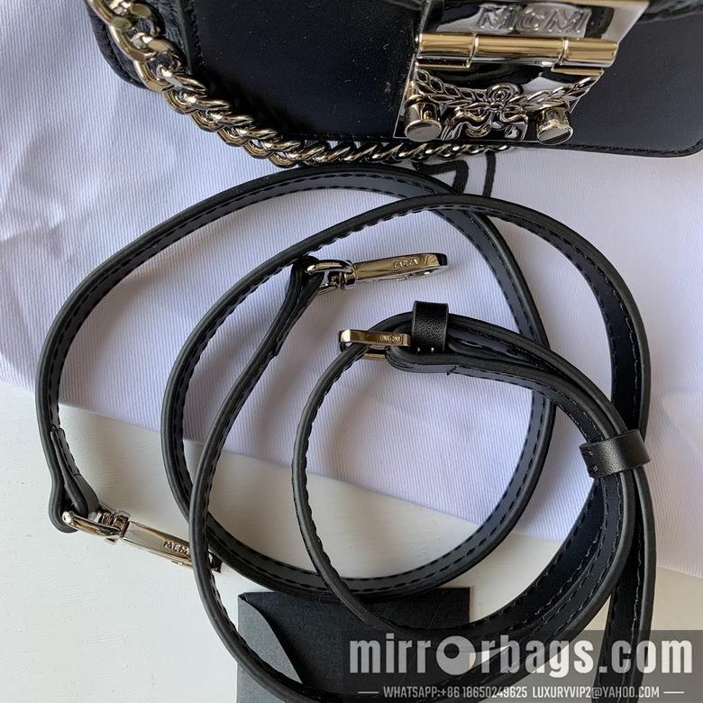 MCM Bags MCM 18x13x8cm DY 1
