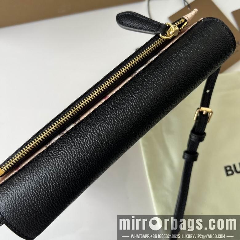 Burberry Bags 40609731 22X17X5.5cm YG 3colour