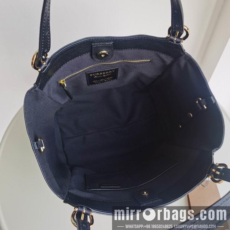 Burberry Bags 29.5X25.5X13cm 032506 IQ 2colour