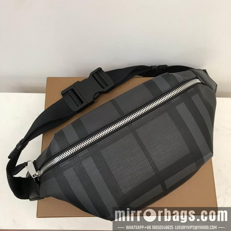 Burberry Bags 80142371 31X7.5X16cm IQ
