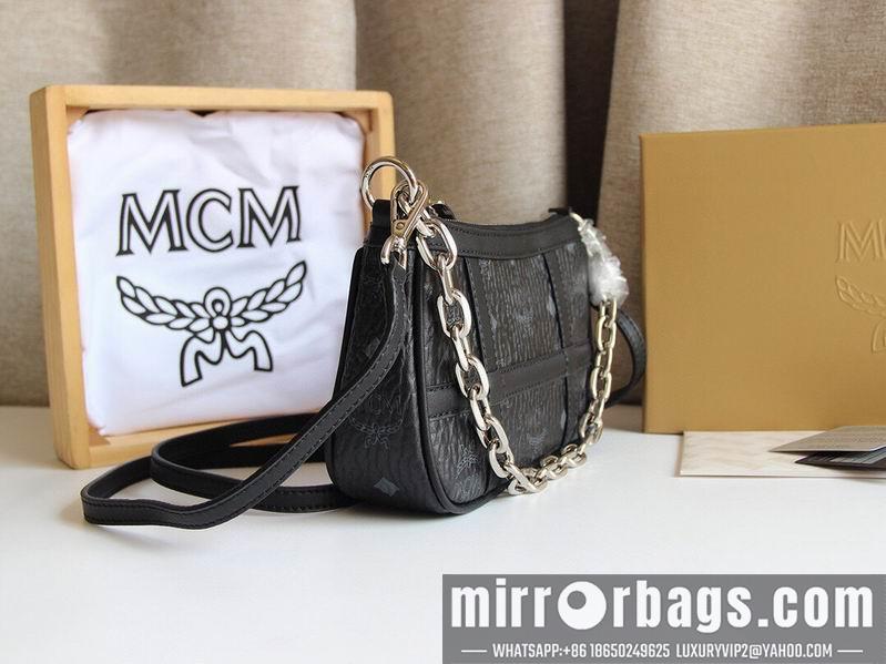 MCM Bags CA6204 12.5X21X5